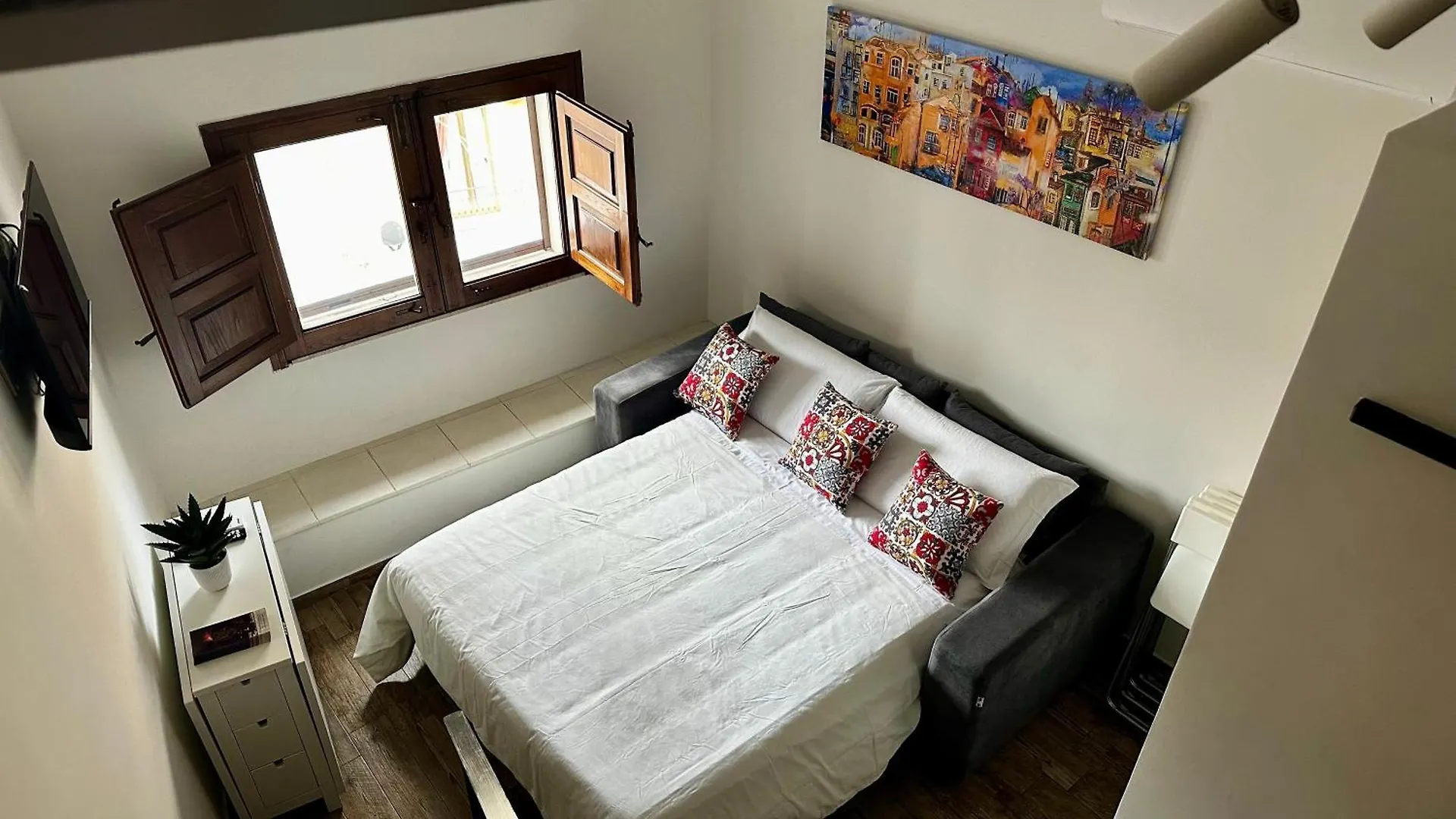 Appartamento Ninetti Guest House - Apt Centro Storico Aeroporto di Catania Fontana Rossa Italia