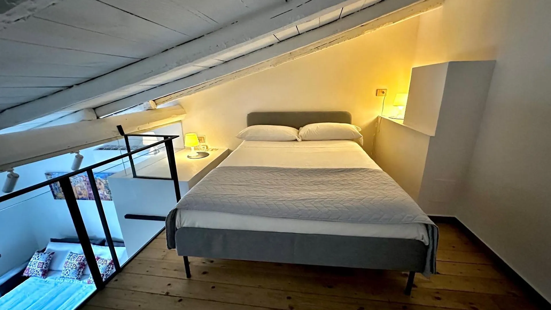 Appartamento Ninetti Guest House - Apt Centro Storico Aeroporto di Catania Fontana Rossa